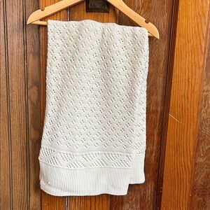 Elegant White Knit Baby Blanket